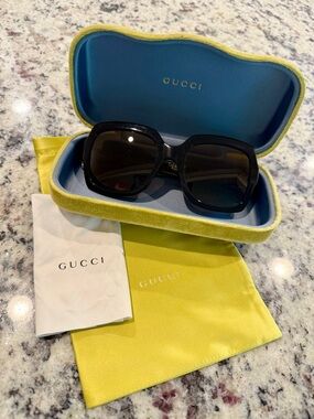 Gucci Sunglasses